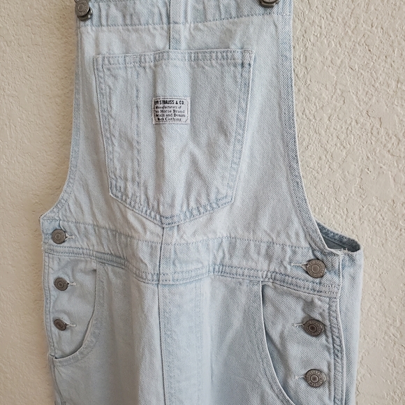 Levi's Slouchy Overalls Light Blue Wash - Picture 7 of 8